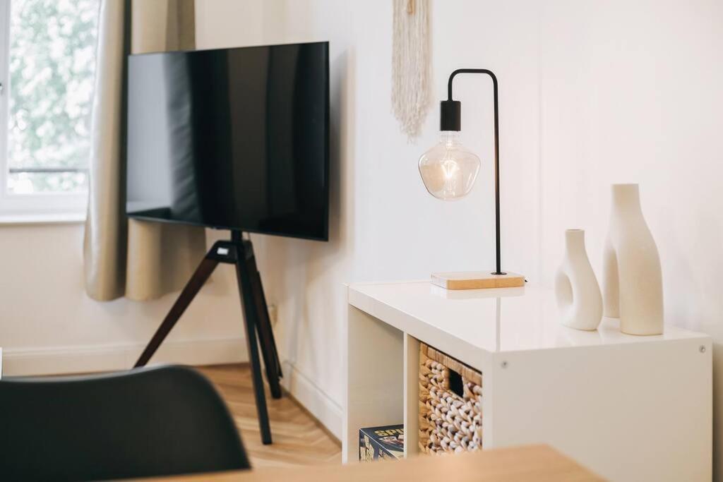 Tip! Design-Apartment In Toplage 75Qm In Szeneviertel Дрезден Екстер'єр фото